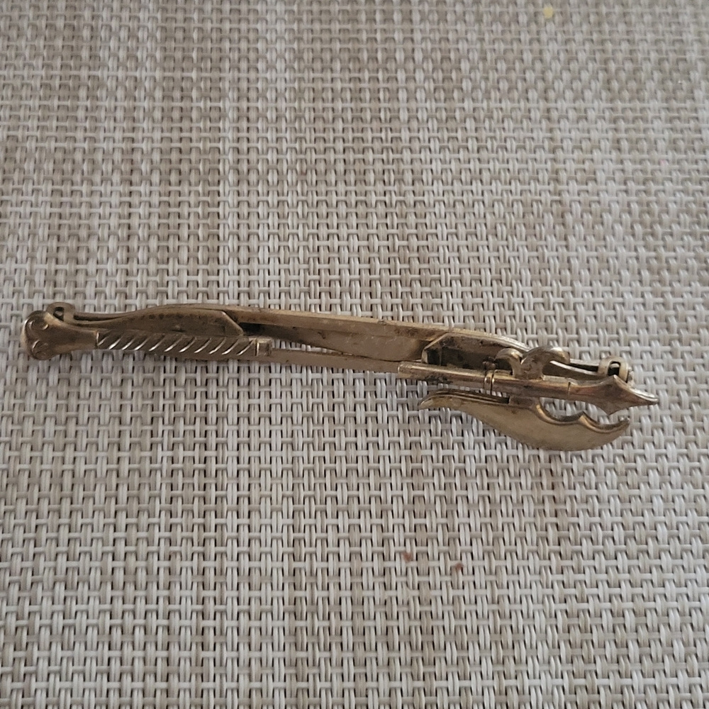 Vintage Gold Tone Axe Tie Clip